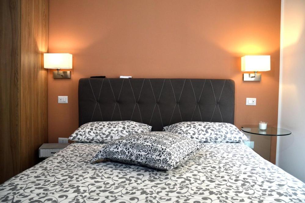 Ciu Ciu Home Suite ปาแลร์โม ภายนอก รูปภาพ