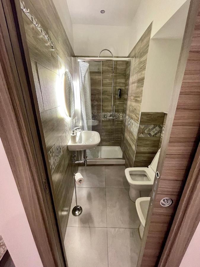 Ciu Ciu Home Suite ปาแลร์โม ภายนอก รูปภาพ
